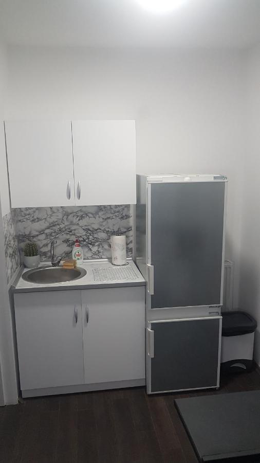 Rent A Room Aleksic Валево Экстерьер фото